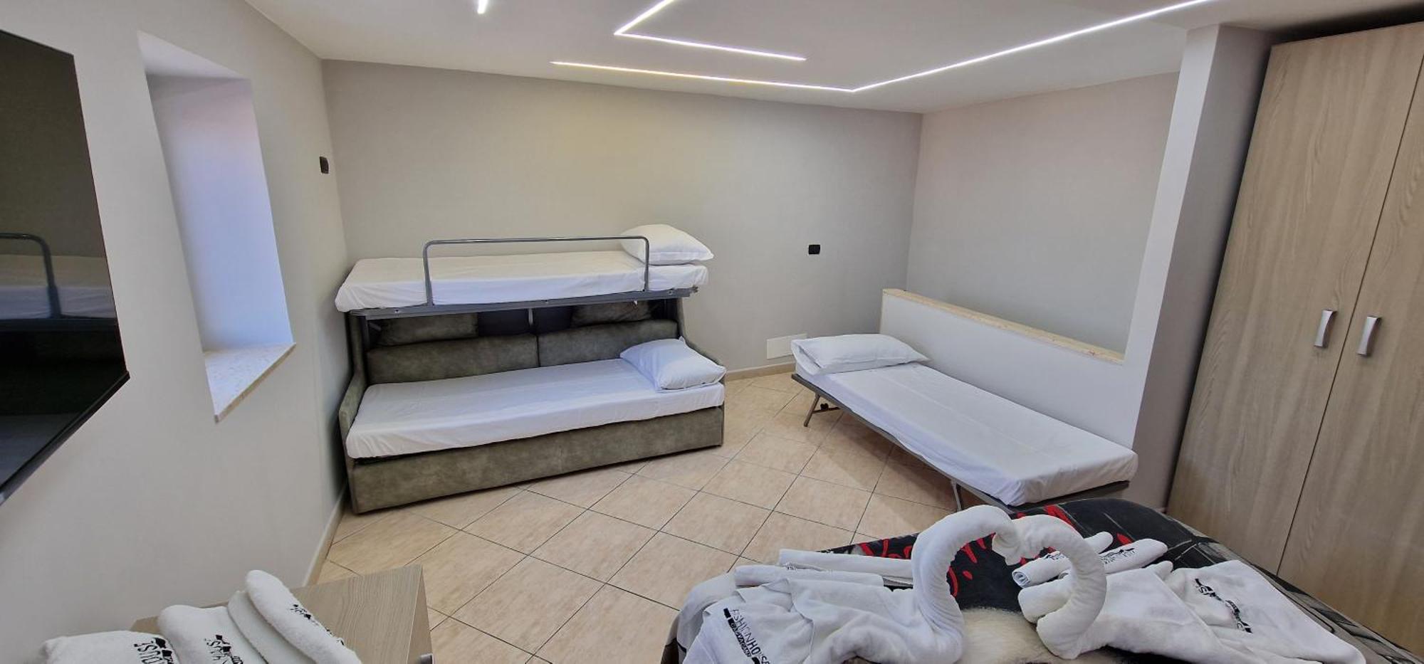 Fashion House Napoli Apartment Exterior photo